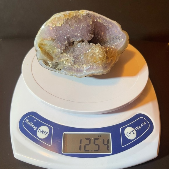 Amethyst Cluster. 356 Gr, 12.54 Oz, 0.783 Lb - Picture 6 of 7